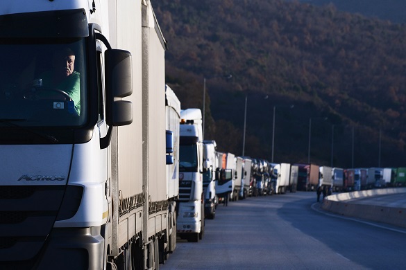 Россия и Польша прервут грузовое сообщение