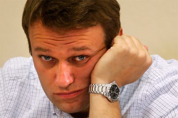 Известный политолог назвал Навального дерьмометателем. Алексей Навальный Известный политолог назвал Навального дерьмометателем. Алексей Навальный