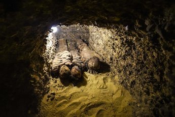 В Турции обнаружено 2700-летнее захоронение урартских царских особ