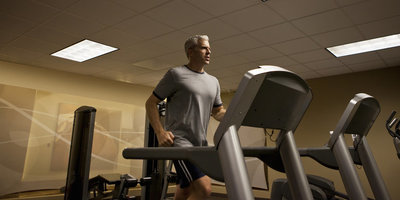 Упражнения, которые сжигают больше калорий, чем велотренировка