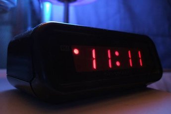 Что означает комбинация цифр 11:11 на часах?