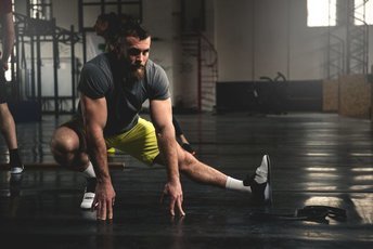 Растяжки для мужчин для ускорения восстановления и заживления мышц