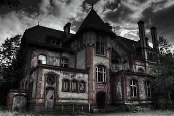 Самые жуткие дома с привидениями, о которых незаслуженно забыли
