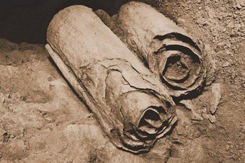 В чем секрет сохранности свитка Мертвого моря?