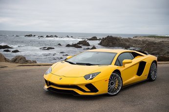 Lamborghini: история быков