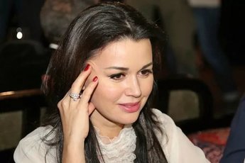 Политолог: только падальщики могут купить фото Заворотнюк из клиники