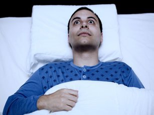 Сонный паралич: страшно, но не опасно
