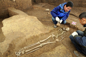 Археологи в Китае стали жертвами старинного проклятия