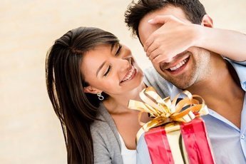 Какие подарки мечтают получить мужчины на 23 февраля