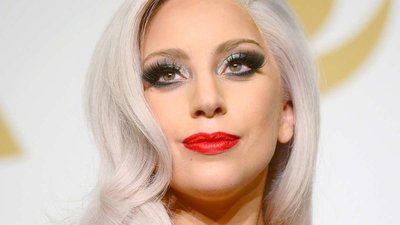 Леди Гага разорвала помолвку со своим агентом