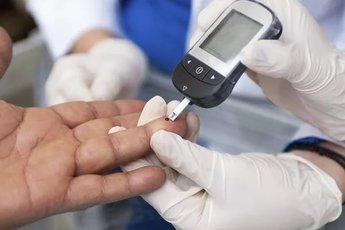 Медики рассказали о ранних симптомах диабета