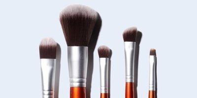 Естественные и быстрые способы чистки ваших кистей для макияжа