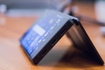 LG разрабатывает складной смартфон с тремя дисплеями