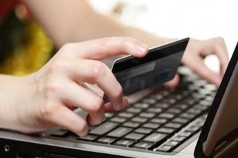 Жительницу Оренбурга осудят за мошенничество с детскими вещами